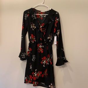 NWT✨  Floral Dress